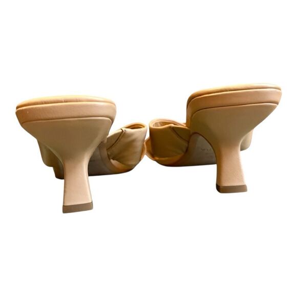 Vince Cecila Crisscross Slides in Catalina Blush Size 11. - Picture 8 of 9